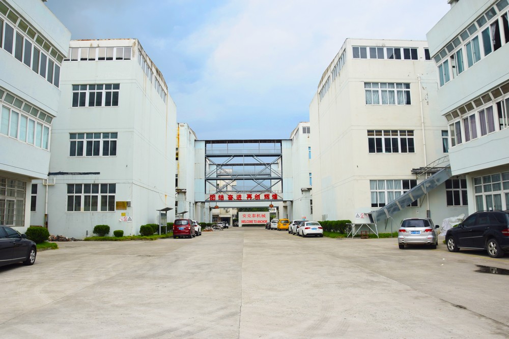 Anchor Machinery is mainly engaged in design, production, sales and service in the field of construction elevator, mast climber, BMU and temporary suspended platform.