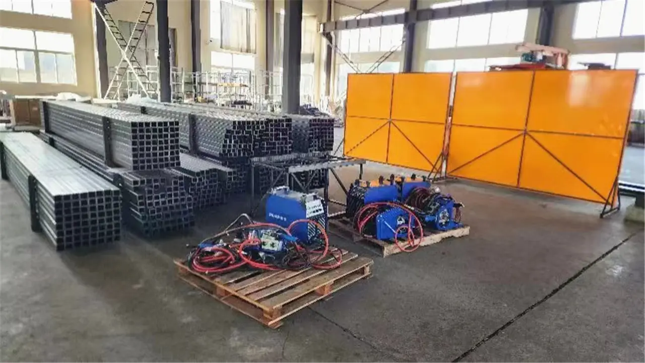 How to source China mast climbing work platform (MCWP) manufacturer SAFELY?